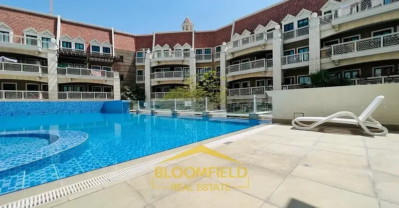 Pool View || 1 BR || With 2 Full Bathrooms