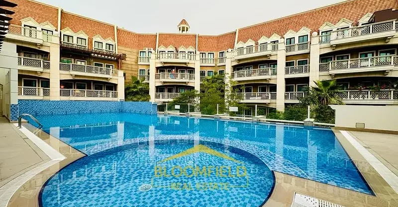 Garden view || 2 Master BR || vacant on transfer