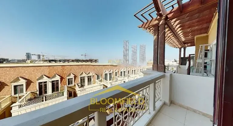 Massive 2 BR || Next to JSS school & Public park