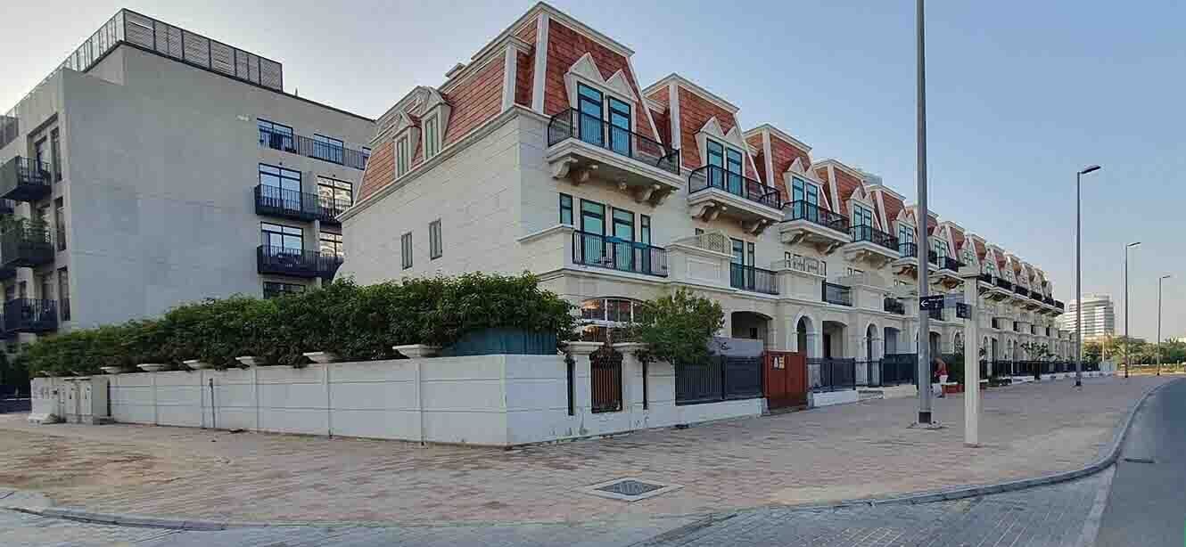 Mulberry Mansions, JVC