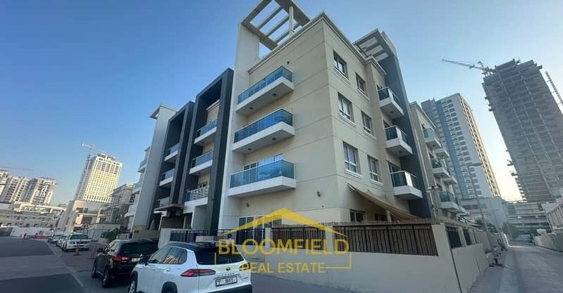 Free Maintenance – Pool View – 1BR – Next to Park