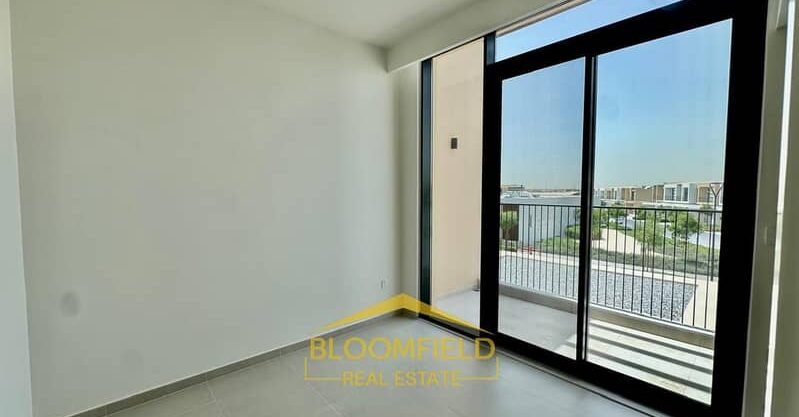 Spacious 4 Bed Villa -Elegant & Classic Structure