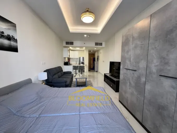 Furnished Studio - Spacious Unit - with Balcony
