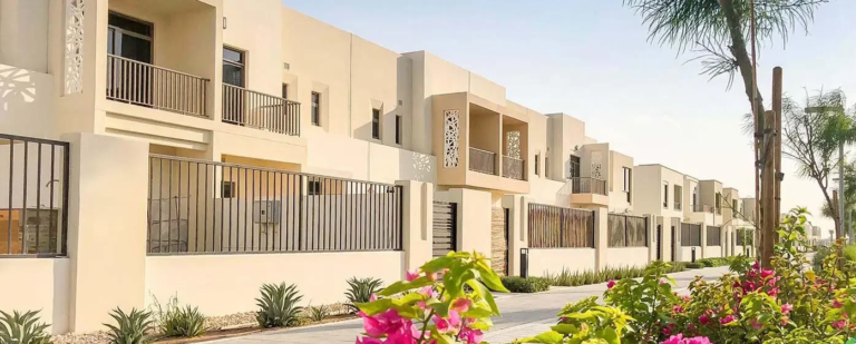 Town Square Dubai Community Guide | Lifestyle, Amenities & Properties