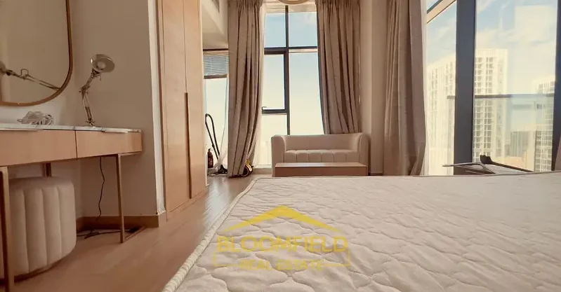 FURNISHED – SPACIOUS LAYOUT – READY TO MOVE IN